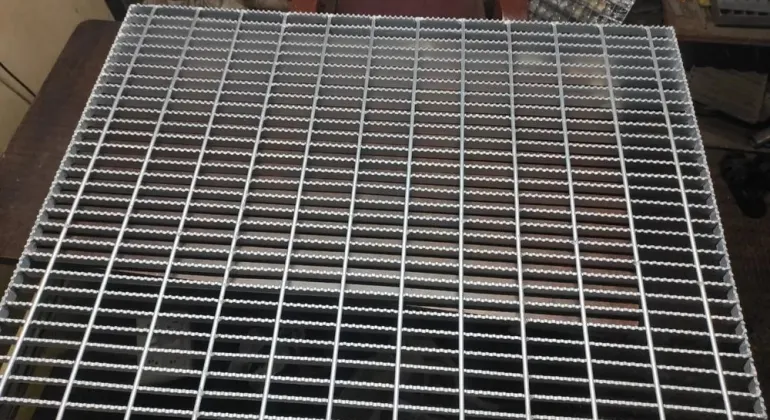 Pabrik Steel Grating Kota Surakarta Jawa Tengah